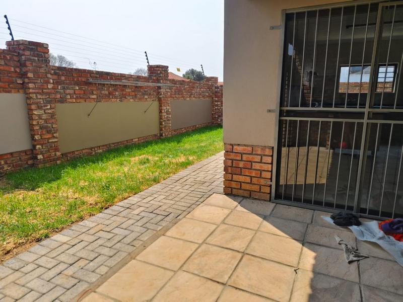 3 Bedroom Property for Sale in Waterval East North West